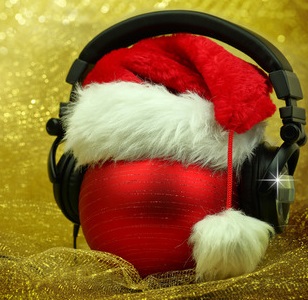 christmasball-headphones
